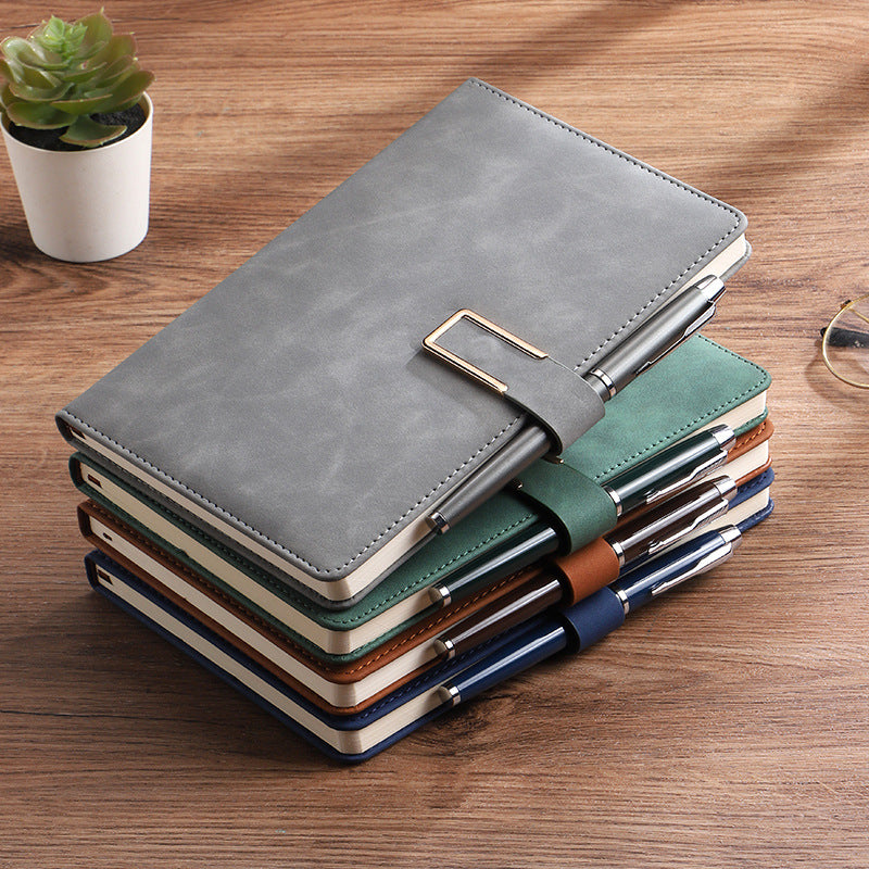 A Refined A5 Notebook Gift for Focused Professionals