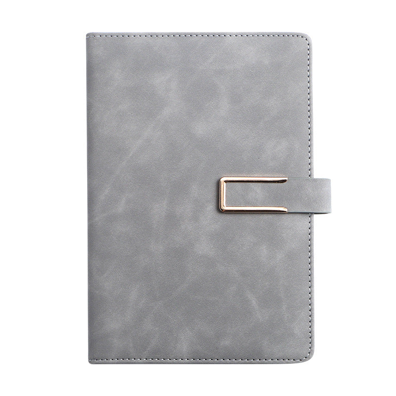 A Refined A5 Notebook Gift for Focused Professionals